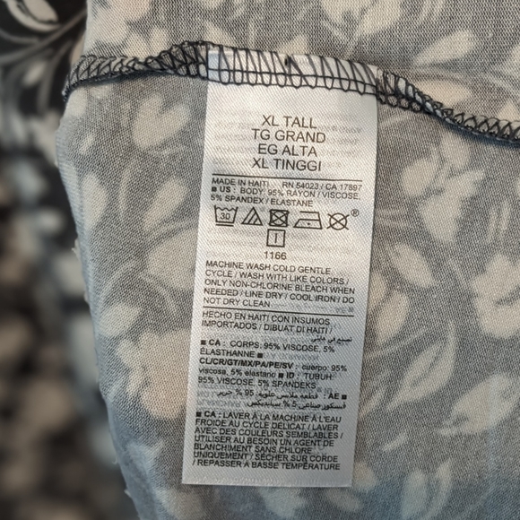 Old Navy XL Tall Tank Top - Picture 5 of 8